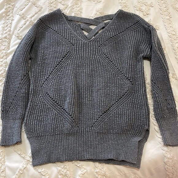 2 Charlotte Russe sweaters - Picture 5 of 7